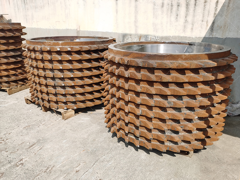 狼牙破碎機是什么設備？在哪些行業中有廣泛應用？