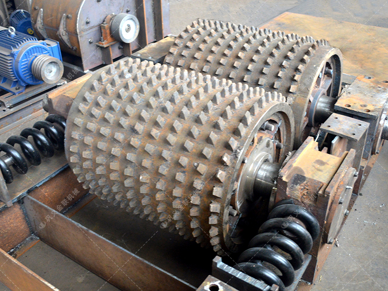 煤礦作業環境惡劣，雙齒輥破碎機在耐用性與可靠性上做了哪些文章？